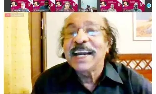 ഭാ​ഷ ഒ​രു സം​സ്​​കാ​ര​മാ​ണെ​ന്നും അ​താ​ണ്​ കേ​ര​ള​ത്തെ ഒ​ന്നി​പ്പി​ക്കു​ന്ന​െ​ത​ന്നും ക​വി സ​ച്ചി​ദാ​ന​ന്ദ​ൻ