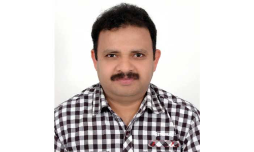 32 വ​​ർ​​ഷ​​ത്തെ പ്ര​​വാ​​സം അ​​വ​​സാ​​നി​​പ്പി​​ച്ച്​ സു​​ബൈ​​ർ അ​​രി​​മ്പ്ര മ​​ട​​ങ്ങു​​ന്നു