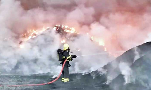 സ​മാ​ഇൗ​ലി​ൽ ക​മ്പ​നി​യി​ൽ തീ​പി​ടി​ത്തം