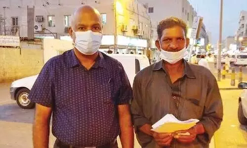 ദു​രി​ത​ങ്ങ​ൾ​ക്കൊ​ടു​വി​ൽ സു​കു​മാ​ര​ൻ നാ​ട​ണ​ഞ്ഞു