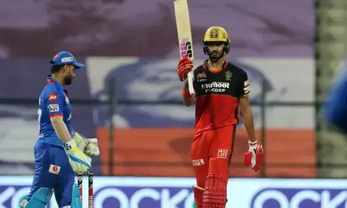 പടികൾ കയറി പടിക്കൽ; ഐ.പി.എല്ലിൽ റെക്കോഡ്​