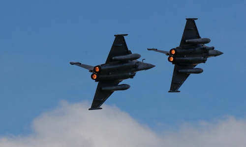 മാലിയില്‍ ഫ്രാന്‍സിന്റെ വ്യോമാക്രമണം; 50 അല്‍ ഖാഇദ ഭീകരരെ വധിച്ചെന്ന്