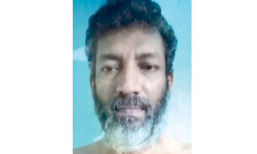 കാറുകളുടെ ഗ്ലാസ് തകർത്ത് മോഷണം നടത്തുന്നയാൾ പിടിയിൽ കാറുകളുടെ ഗ്ലാസ് തകർത്ത് മോഷണം നടത്തുന്നയാൾ പിടിയിൽ