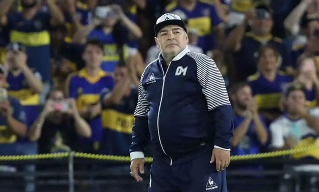 ഏറെ നാളായി ദുഖിതൻ, ഭക്ഷണം കഴിക്കുന്നില്ല; മറഡോണയെ ആശുപത്രിയിൽ പ്രവേശിപ്പിച്ചു ഏറെ നാളായി ദുഖിതൻ, ഭക്ഷണം കഴിക്കുന്നില്ല; മറഡോണയെ ആശുപത്രിയിൽ പ്രവേശിപ്പിച്ചു