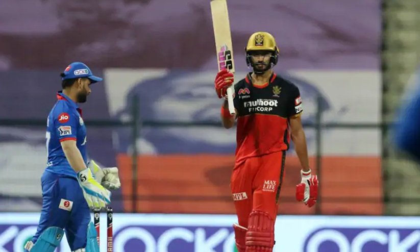 പടികൾ കയറി പടിക്കൽ; ഐ.പി.എല്ലിൽ റെക്കോഡ് പടികൾ കയറി പടിക്കൽ; ഐ.പി.എല്ലിൽ റെക്കോഡ്