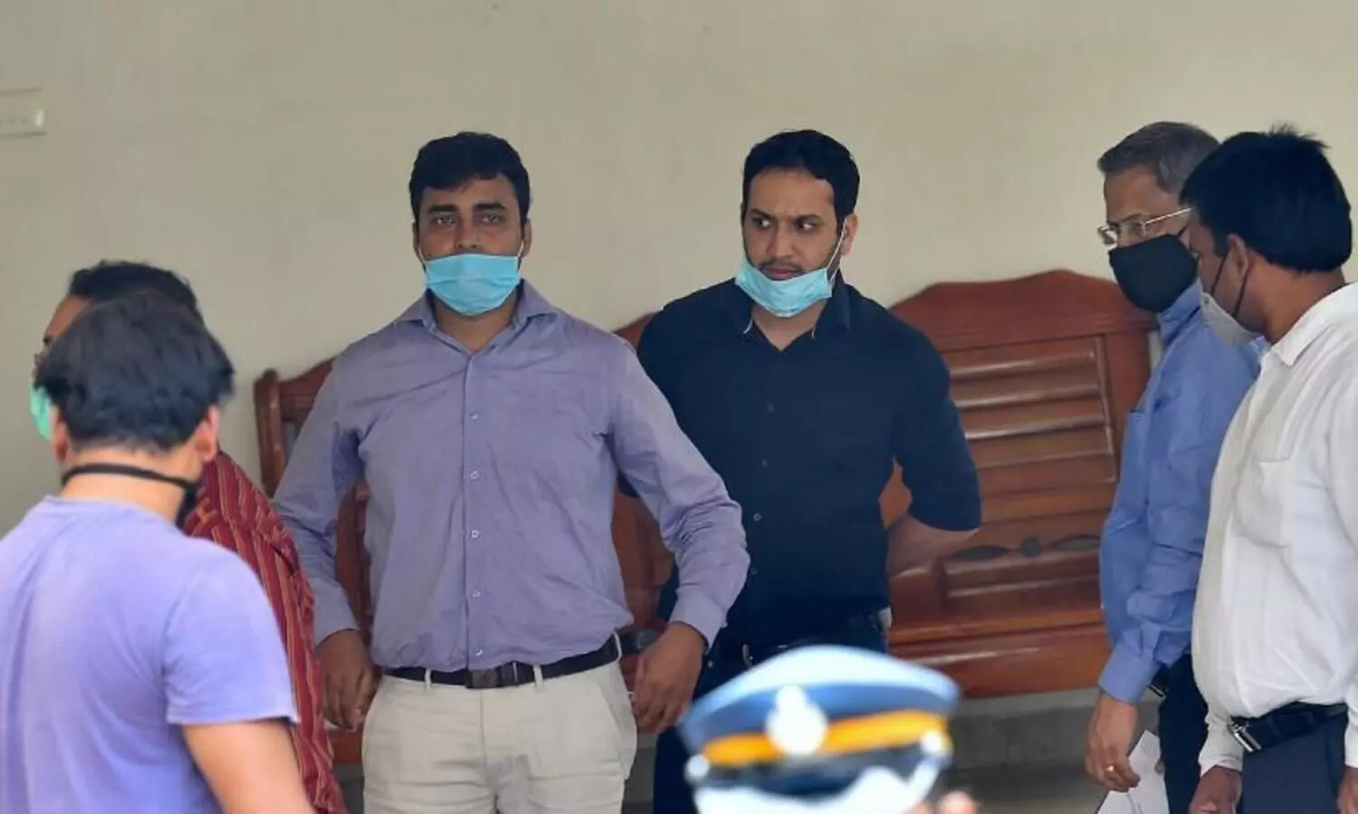 രേഖകൾ ഇ.ഡി കൊണ്ടുവന്നതെന്ന്​ ബിനീഷി​െൻറ കുടുംബം; ഉദ്യോഗസ്​ഥരുമായി തർക്കം