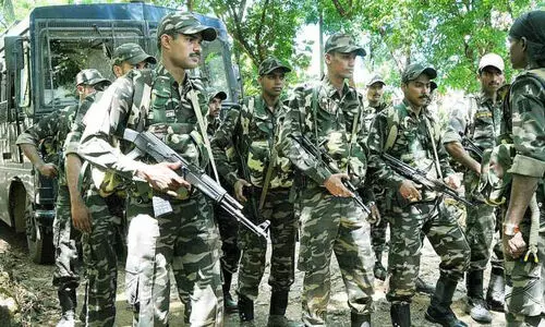 മാവോവാദി വേട്ട: നാടുകാണിയിൽ കർശന പരിശോധന