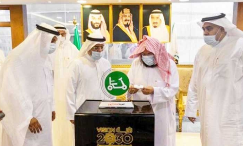 ഹ​റ​മി​ൽ ഉ​ന്തു​വ​ണ്ടി ബു​ക്കി​ങ്ങി​ന്​ മൊ​ബൈ​ൽ ആ​പ്​