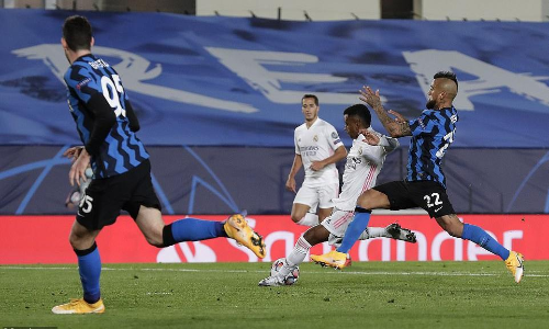 ബെൻസേമ, റാമോസ്​, റോഡ്രിഗോ; നിർണായക അങ്കം ജയിച്ച്​ റയൽ മഡ്രിഡ്​