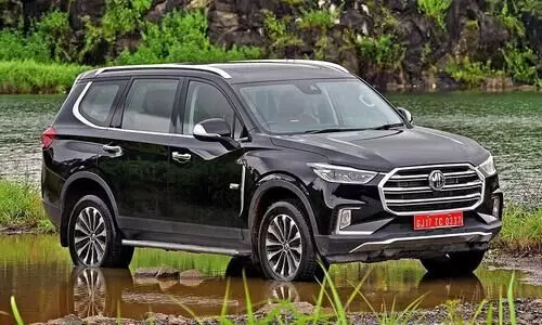 2000 ബുക്കിങുകൾ പിന്നിട്ടു; ഗ്ലോസ്റ്ററിന് ഒരു ലക്ഷം വിലകൂട്ടി എം.ജി 2000 ബുക്കിങുകൾ പിന്നിട്ടു; ഗ്ലോസ്റ്ററിന് ഒരു ലക്ഷം വിലകൂട്ടി എം.ജി