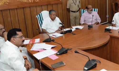 സർക്കാർ ജീ​വ​ന​ക്കാ​രു​ടെ സാലറി കട്ട്​ പിൻവലിച്ചു; മാറ്റി​െവച്ച ലീവ്​ സറണ്ടർ പി.എഫിൽ