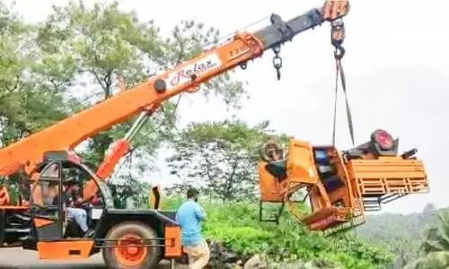 വട്ടപ്പാറയിൽ ഗുഡ്സ് ഓട്ടോ മറിഞ്ഞു