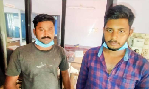 ചന്ദനം കടത്തിയതിന് രണ്ടുപേർ പിടിയിൽ