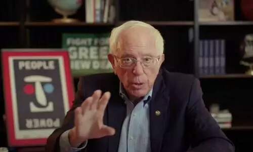 സാൻഡേഴ്സിന്റെ പ്രവചനം കിറുകൃത്യം; ഏറ്റെടുത്ത് സോഷ്യൽ മീഡിയ സാൻഡേഴ്സിന്റെ പ്രവചനം കിറുകൃത്യം; ഏറ്റെടുത്ത് സോഷ്യൽ മീഡിയ