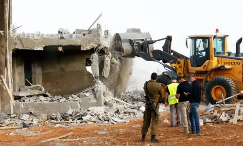 വെസ്റ്റ് ബാങ്കിൽ വീണ്ടും ഇസ്രായേൽ അതിക്രമം; 80 ഫലസ്തീൻ പൗരന്മാരുടെ വീടുകൾ തകർത്തു