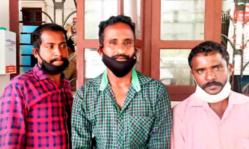 മ​ദ്യ​പി​ക്കാ​ൻ സ്ഥ​ലം ന​ൽ​കി​യി​ല്ല: യു​വാ​വി​നെ കൊ​ല​പ്പെ​ടു​ത്താ​ൻ ശ്ര​മി​ച്ച മൂ​ന്നു​പേ​ർ അ​റ​സ്​​റ്റി​ൽ