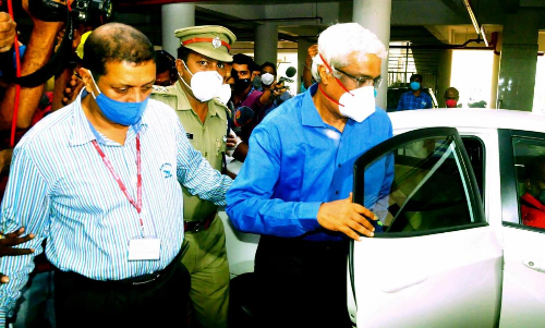 സ്വർണക്കടത്ത്​: ശിവശങ്കർ ആറ്​ ദിവസം കൂടി കസ്​റ്റംസ്​ കസ്​റ്റഡിയിൽ