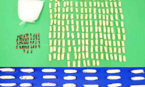 മ​യ​ക്കു​മ​രു​ന്നു​മാ​യി മൂ​ന്ന്​  വി​ദേ​ശി​ക​ൾ അ​റ​സ്​​റ്റി​ൽ