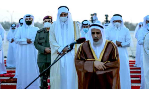 മഴക്കായി പ്രാർഥിച്ച്​ രാജ്യം; അമീറും പ​ങ്കെടുത്തു