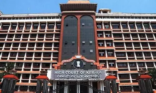 സി.ബി.എസ്​.ഇ സ്​കൂളുകളിൽ 25 ശ​ത​മാ​​നം സീ​റ്റെ​ങ്കി​ലും സൗ​ജ​ന്യ വി​ദ്യാ​ഭ്യാ​സ​ത്തി​ന്​ നീ​ക്കി​വെ​ക്ക​ണം -ഹൈകോടതി