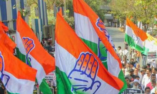 ചിറ്റൂർ കോൺഗ്രസിൽ തർക്കം; ചെയർമാനുൾപ്പെടെ വിമതരായി രംഗത്ത്