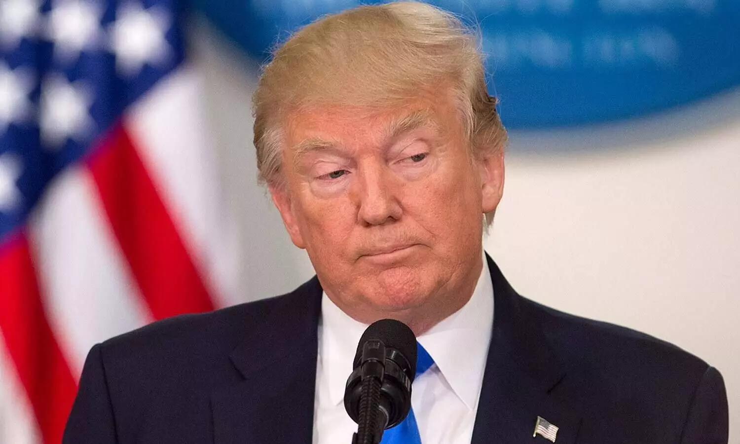 പറയുന്നതൊക്കെ നുണ; ട്രംപിന്‍റെ 37 ശതമാനം ട്വീറ്റിനും മുന്നറിയിപ്പ് നൽകി ട്വിറ്റർ