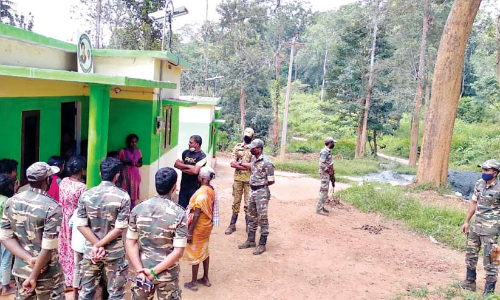 മാവോവാദി വെടിയേറ്റു മരിച്ച സംഭവം: തമിഴ്നാട്-കേരള അതിർത്തിയിൽ പരിശോധന കർശനമാക്കി