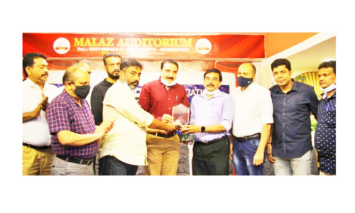 വാ​വ കു​ടും​ബ സം​ഗ​മം