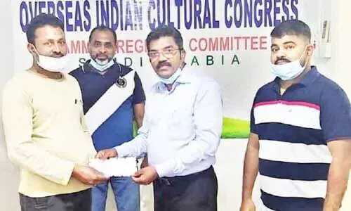 ഒ.​​െഎ.​സി.​സി സ​ഹാ​യ​ത്തോ​ടെ  മ​ല​യാ​ളി നാ​ട​ണ​ഞ്ഞു