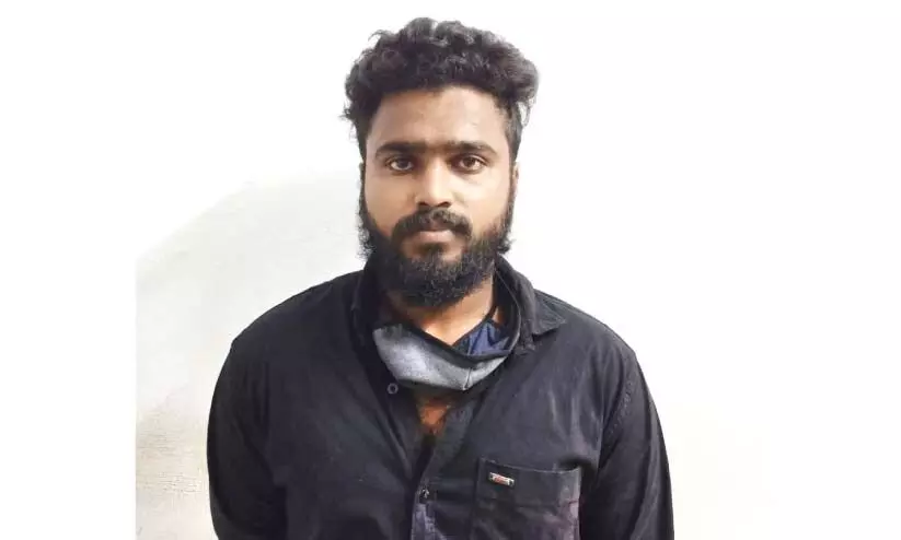 പി.പി.ഇ കിറ്റ് ധരിച്ച് കവർച്ച പതിവാക്കിയയാൾ പിടിയിൽ