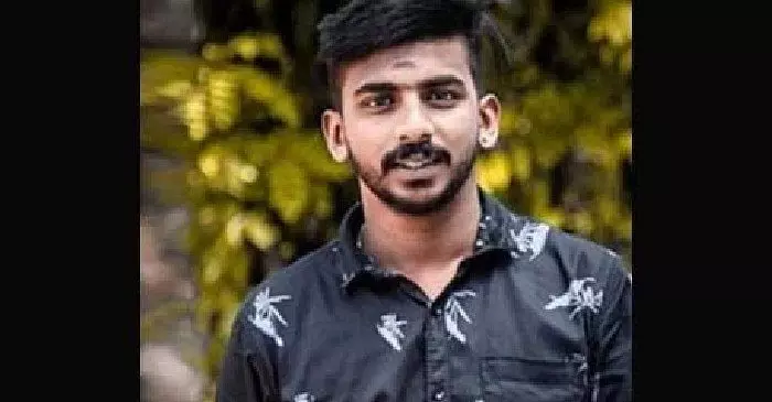 മനുവിനെ ജയിൽ ജീവനക്കാർ കൊലപ്പെടുത്തി കെട്ടിത്തൂക്കിയതാണെന്ന് പിതാവ്