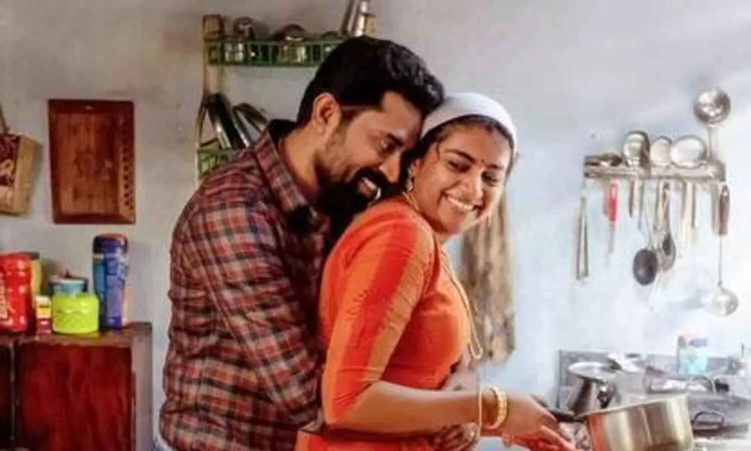 മഹത്തായ ഭാരത അടുക്കളയിൽ സുരാജും നിമിഷയും: ഫസ്റ്റ് ലുക് പോസ്റ്റർ പുറത്ത്