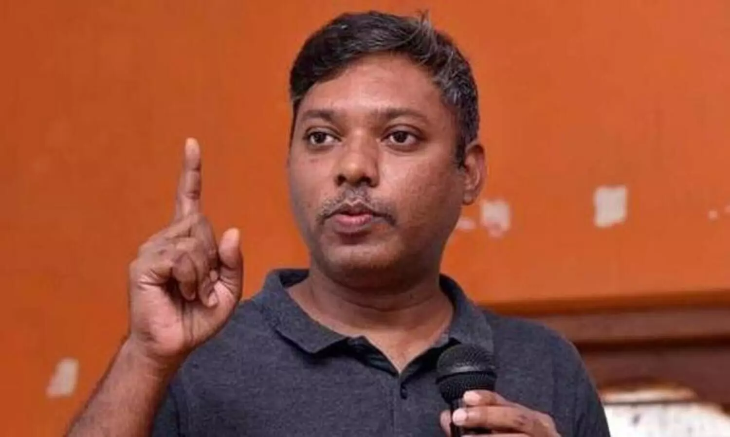 Former IAS officer Sasikanth Senthil to join Congress on Monday