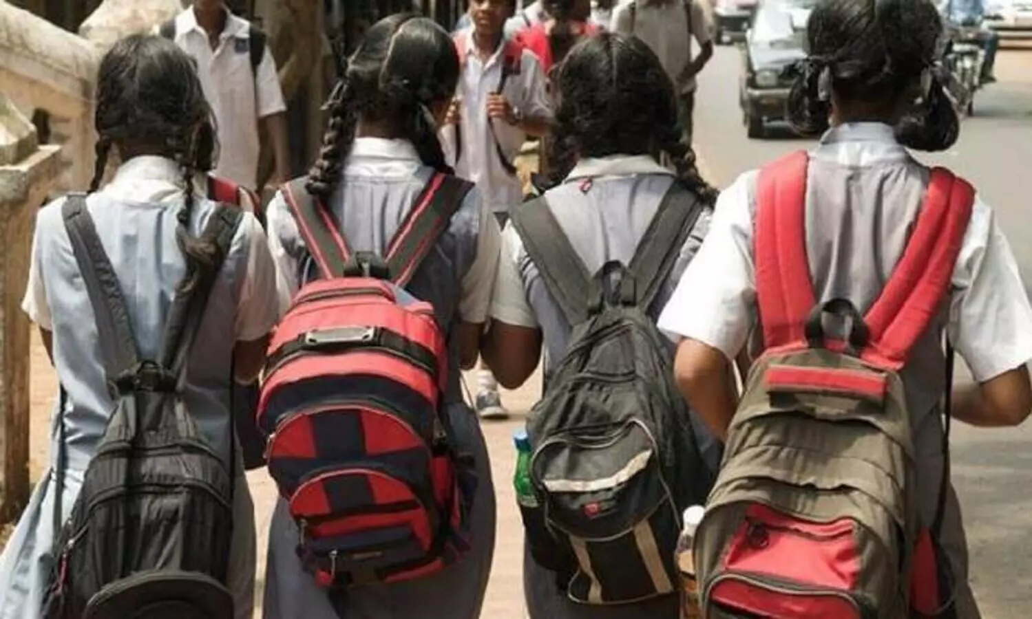 പ്ലസ്​ വൺ സീറ്റ്​ ക്ഷാമം; നടപടിക്കായി വിദ്യാഭ്യാസമന്ത്രി മുഖ്യമന്ത്രിക്ക്​ റിപ്പോർട്ട്​ നൽകി