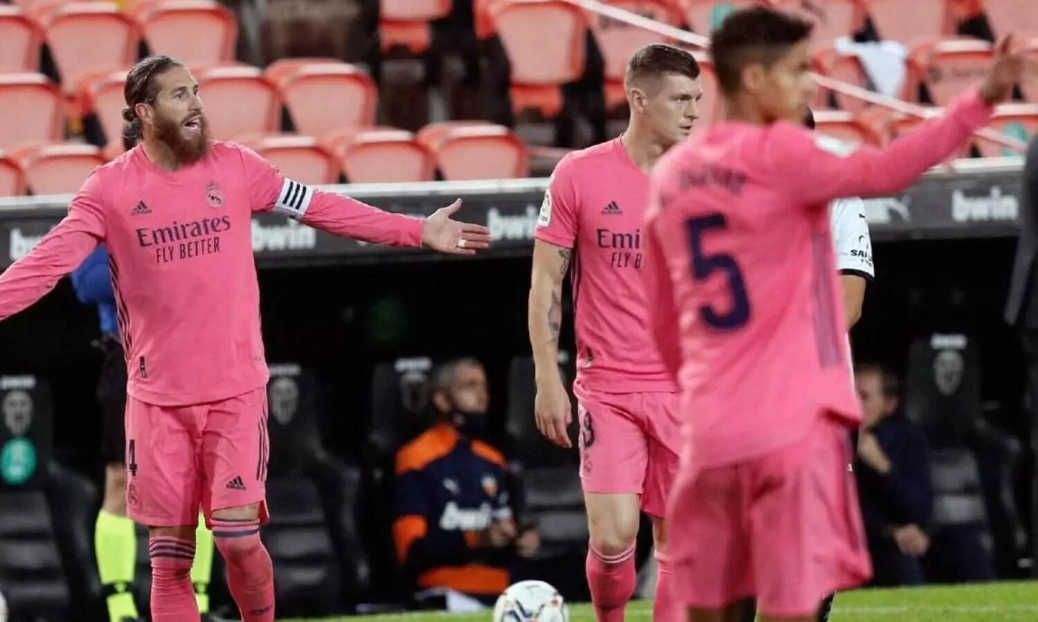 നാണംകെട്ട്​ റയൽ, തലതാഴ്​ത്തി ആഴ്​സനൽ