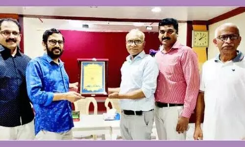 ബഷീർ പുല്ലമ്പലവന് കെ.​െഎ.ജി യാത്രയയപ്പ്​ നൽകി