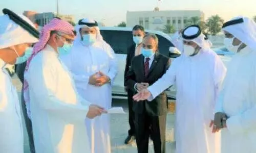 ഹമദ്​ ടൗണിലെ ജനങ്ങളുടെ ആവശ്യങ്ങൾ കേട്ട്​ പൊതുമരാമത്ത് വകുപ്പ്​ മന്ത്രി