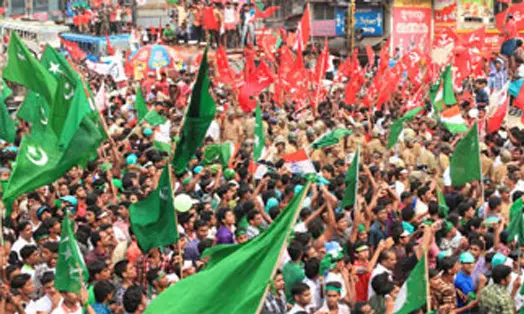 സാമ്പാർ രസം തീർന്നു; വേങ്ങര മണ്ഡലത്തിൽ പാർട്ടികൾ സ്വന്തം തറവാടുകളിൽ കൂടണയുന്നു