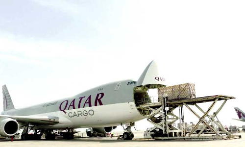 ഖ​ത്ത​രി സു​ഗ​ന്ധ​ദ്ര​വ്യ​ങ്ങ​ളു​ടെ ക​യ​റ്റു​മ​തി: ഖ​ത്ത​ർ എ​യ​ർ​വേ​യ്സും ക്യു.​ഡി.​ബി​യും കൈ​കോ​ർ​ക്കു​ന്നു