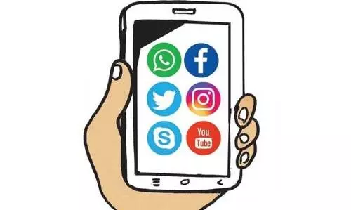 വോട്ടർമാരേ, നിങ്ങളുടെ വിലയേറിയ ലൈക്കും ഷെയറും നൽകി...