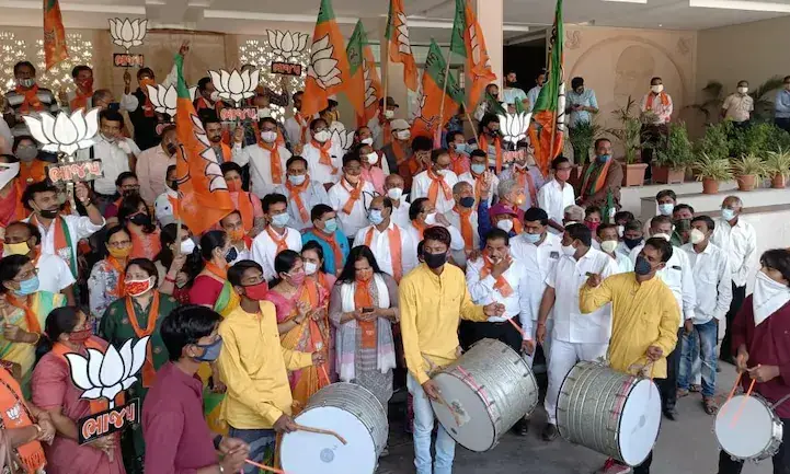 ഗുജറാത്തിൽ എട്ടിടത്തും ബി.ജെ.പിക്ക് ജയം, യു.പിയിൽ ബി.ജെ.പി-6, എസ്.പി-1