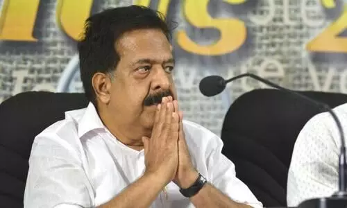 ബി​ജു ര​മേ​ശി​െൻറ രഹസ്യമൊഴിയിൽ ​െചന്നിത്തലയുടെ പേരില്ല; ആരോപണം അന്വേഷിച്ചെന്ന വാദവും തെറ്റ്​