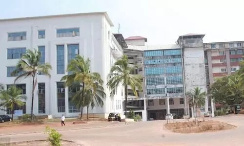 അഞ്ചരക്കണ്ടി കോവിഡ് സെൻറര്‍ മെഡിക്കല്‍ കോളജ് മാനേജ്‌മെൻറിന് കൈമാറി