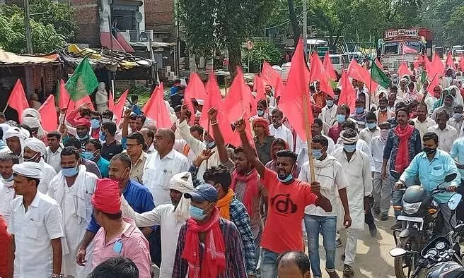 ബിഹാറിൽ കരുത്തുകാട്ടി സി.പി.ഐ(എം.എൽ); 12 സീറ്റിൽ ലീഡ് ബിഹാറിൽ കരുത്തുകാട്ടി സി.പി.ഐ(എം.എൽ); 12 സീറ്റിൽ ലീഡ്