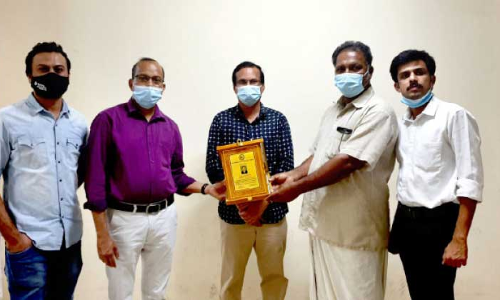 ബാബു നിലമ്പൂരിന് മലപ്പുറം അസോസിയേഷൻ​ യാത്രയയപ്പ് നൽകി