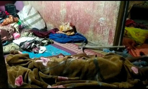 ഒഡീഷയിൽ കുടുംബത്തിലെ ആറുപേർ മരിച്ച നിലയിൽ; പുതപ്പിൽ പൊതിഞ്ഞ് മൃതദേഹങ്ങൾ