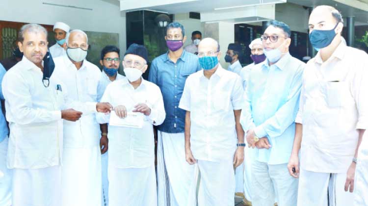 കെ.എം.സി.സി സ്നേഹ സാന്ത്വനം പെൻഷൻ പദ്ധതി ഉദ്ഘാടനം ചെയ്തു കെ.എം.സി.സി സ്നേഹ സാന്ത്വനം പെൻഷൻ പദ്ധതി ഉദ്ഘാടനം ചെയ്തു