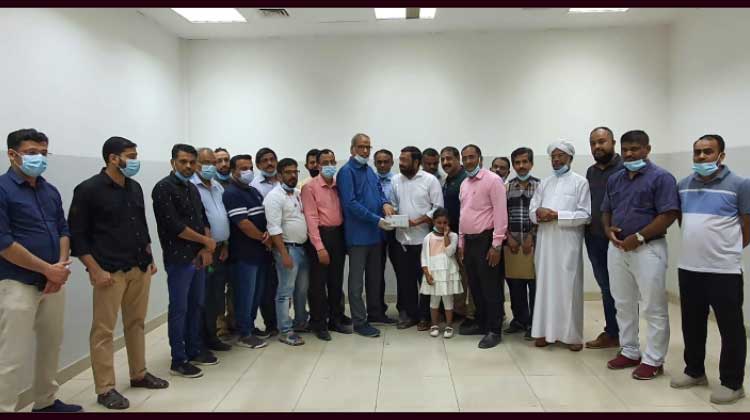 അബ്​ദുൽ ഫത്താഹിന്​ കെ.കെ.എം.എ ഫർവാനിയ സോണൽ യാത്രയയപ്പ്​