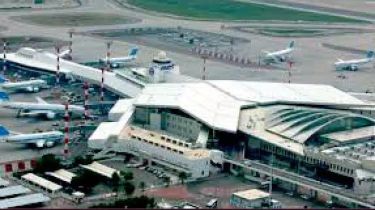 കുവൈത്ത് വിമാനത്താവളം ഈമാസം 17 മുതൽ 24 മണിക്കൂർ കുവൈത്ത് വിമാനത്താവളം ഈമാസം 17 മുതൽ 24 മണിക്കൂർ