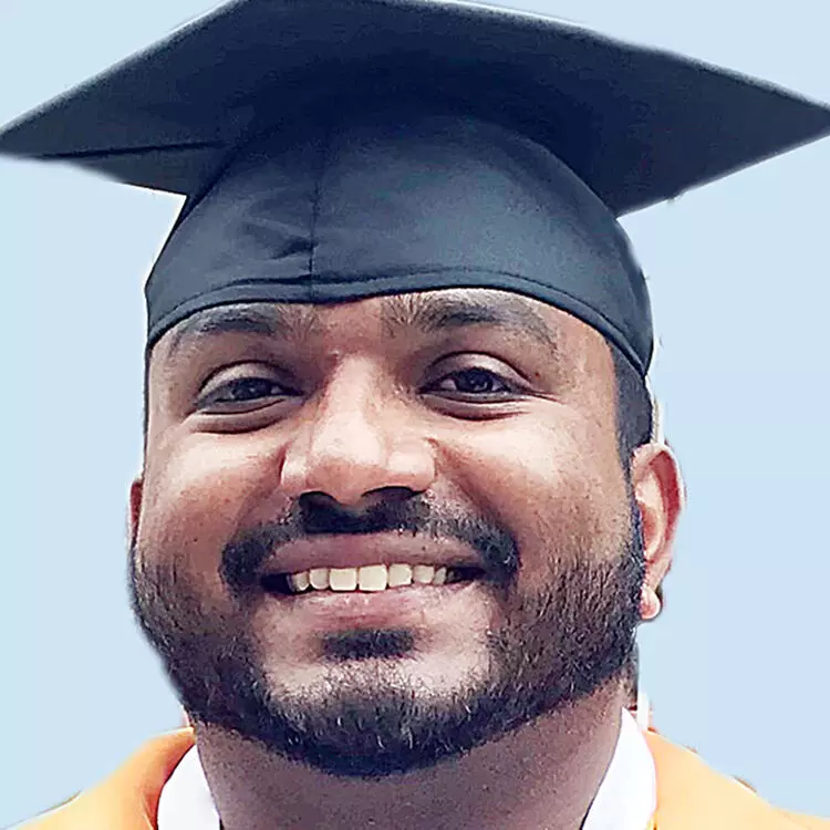 അ​മേ​രി​ക്ക​യി​ൽ നി​ര്യാ​ത​നാ​യി